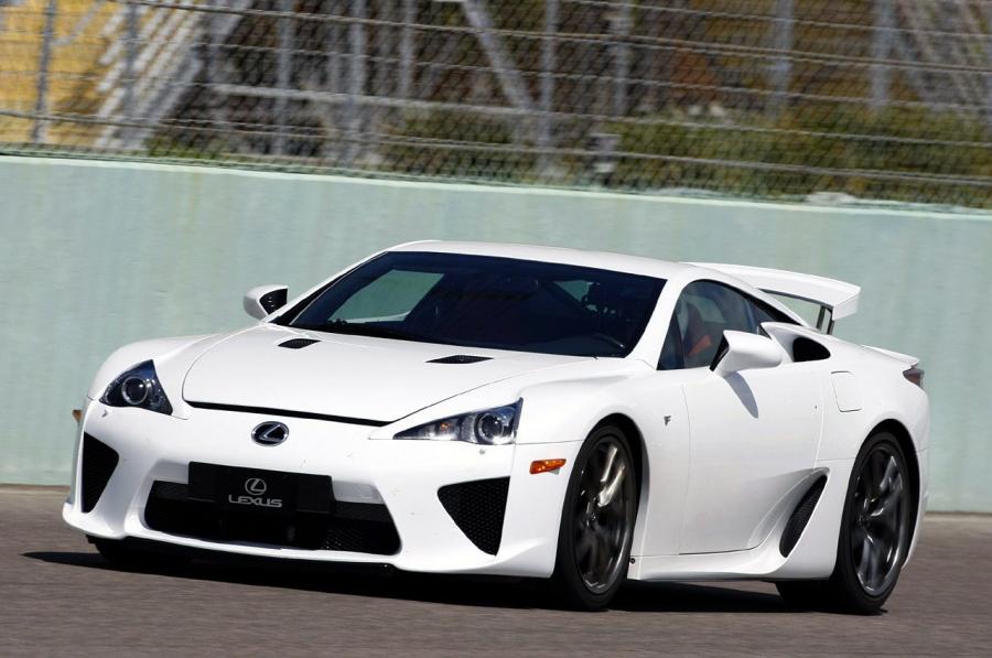  Lexus LF-A 2010 года  (фото 205 из 213)